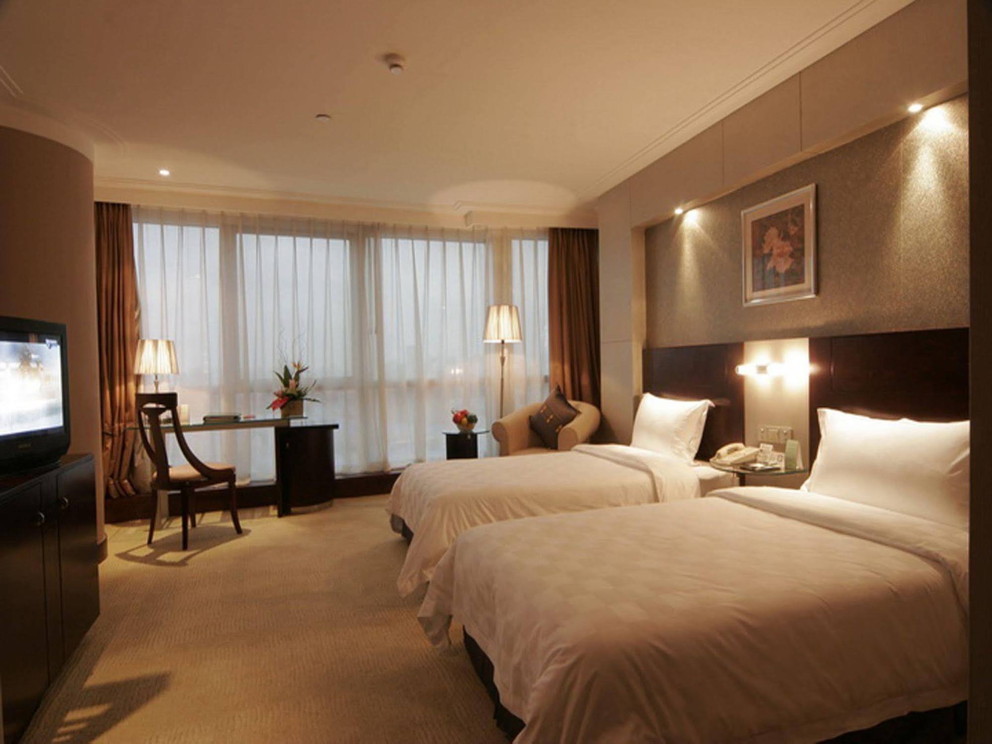 Hotel Supreme Tower à Shanghai Extérieur photo