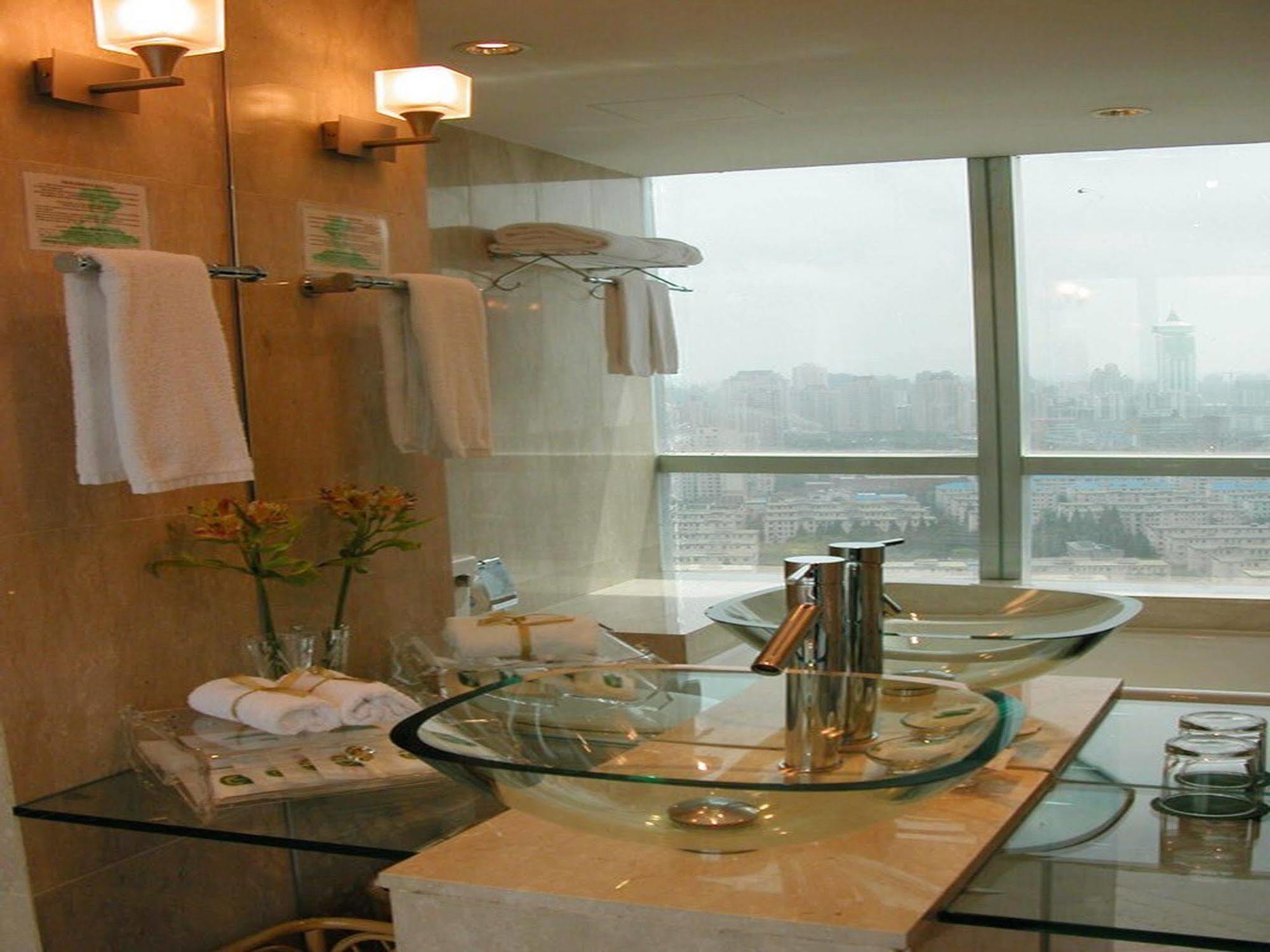 Hotel Supreme Tower à Shanghai Extérieur photo